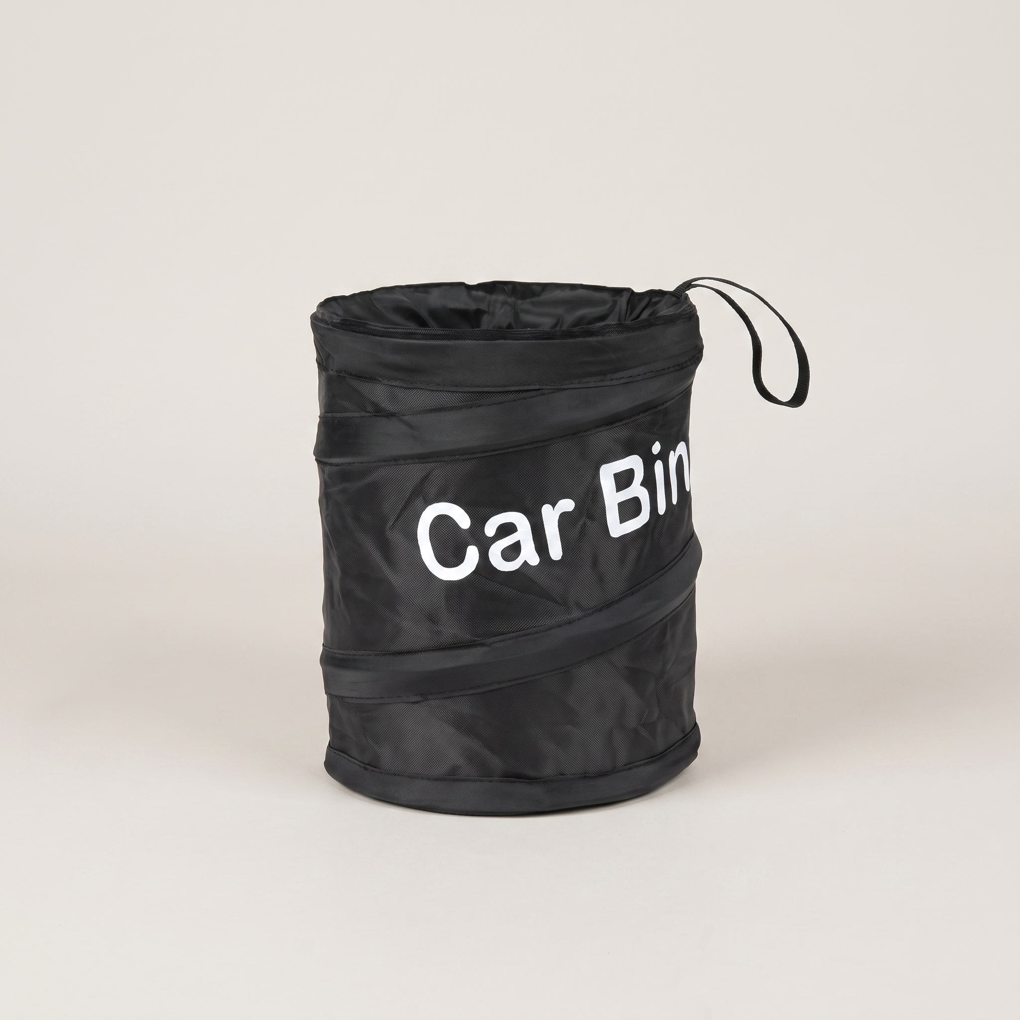 Leakproof car trash can product shot